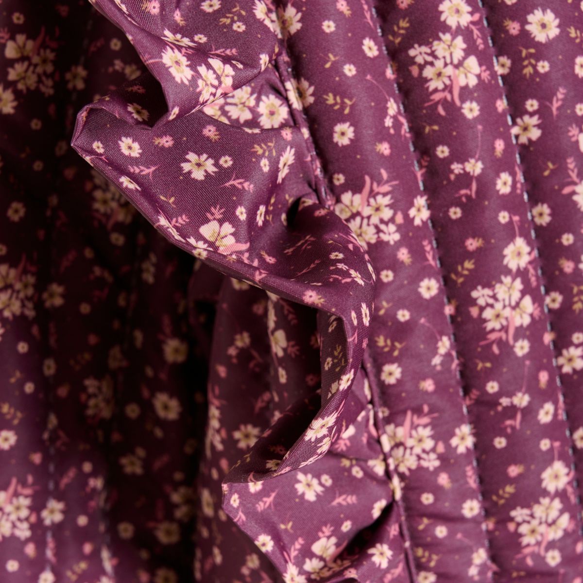 En Fant Termotøj - Fig AOP - Bordeaux med blomster